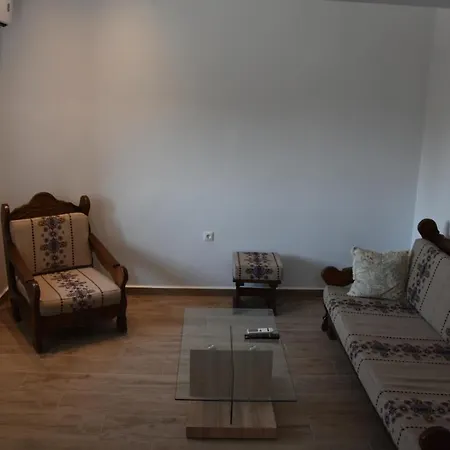 Apartment Rustic Private W/ King Bed In Naxos Galanado