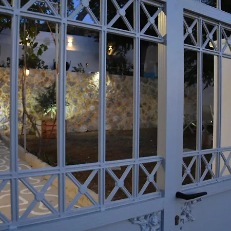 Rustic Private W/ King Bed In Naxos * Galanado