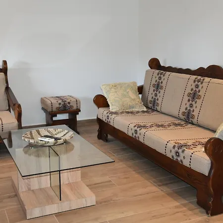 Rustic Private W/ King Bed In Naxos Galanado